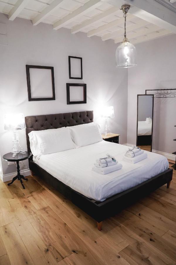 Art Apartment Black & White Suite Firenze Kültér fotó